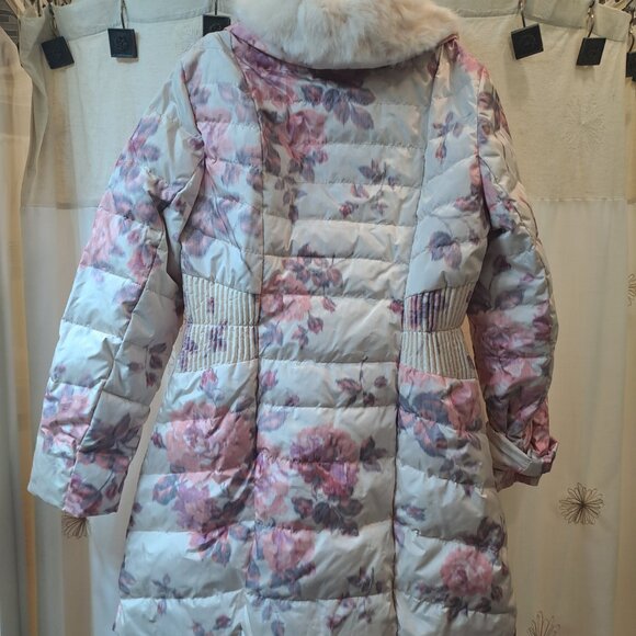 Brand New Long Puffer Coat - Picture 4 of 9